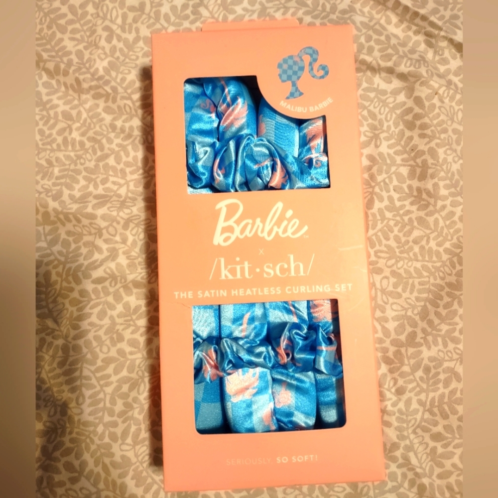 NIB Malibu Barbie Kitsch Heatless soft curlers